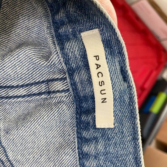 Pacsun Women's Dad Shorts Medium Wash size 26 NWOT - Picture 6 of 8